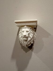 the regal lion wall sconce